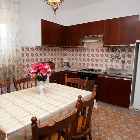 Apartment Mar
