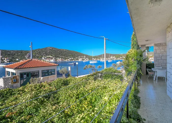 Mar * Vinišće