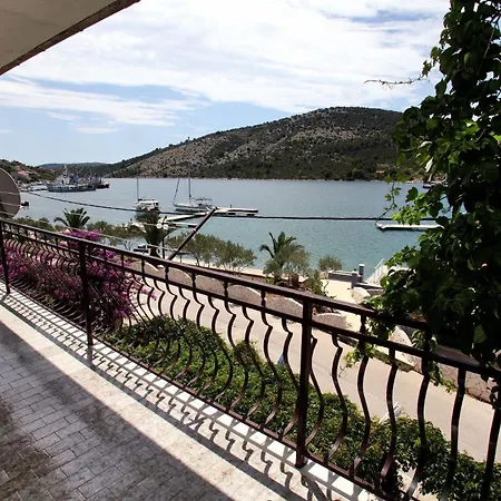 Apartman Mar *